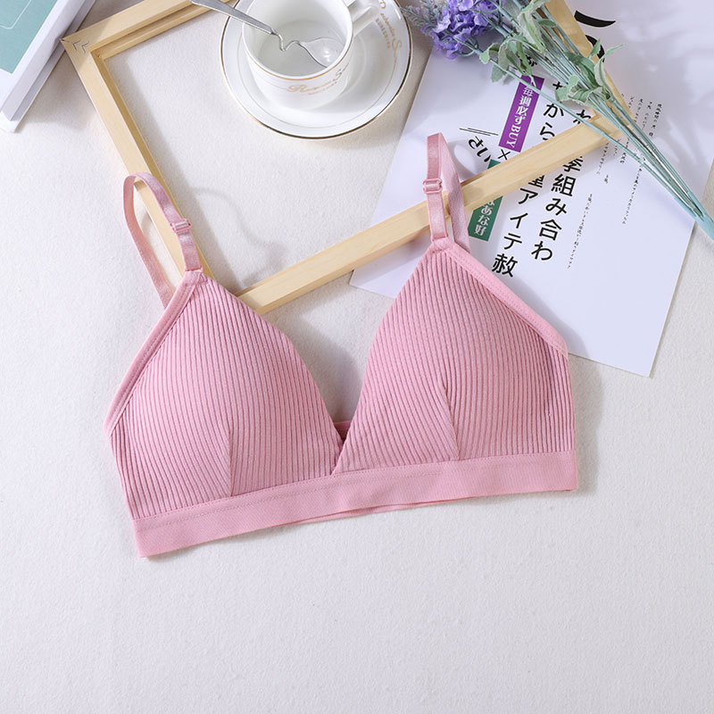 สวยกลับกีฬา Bra สําหรับผู้หญิงเสื้อกั๊กแขนกุด Breathable Slim Crop Top สายคล้องไหล่ปรับได้ชุดชั้นใน