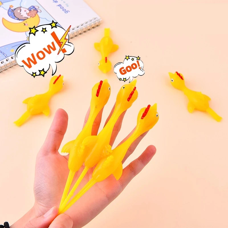 5-50 pçs novidade catapultada ejeção frango brinquedo luz borracha dedo brincadeira brinquedo voador estilingue frango dedo brinquedos turquia pegajoso