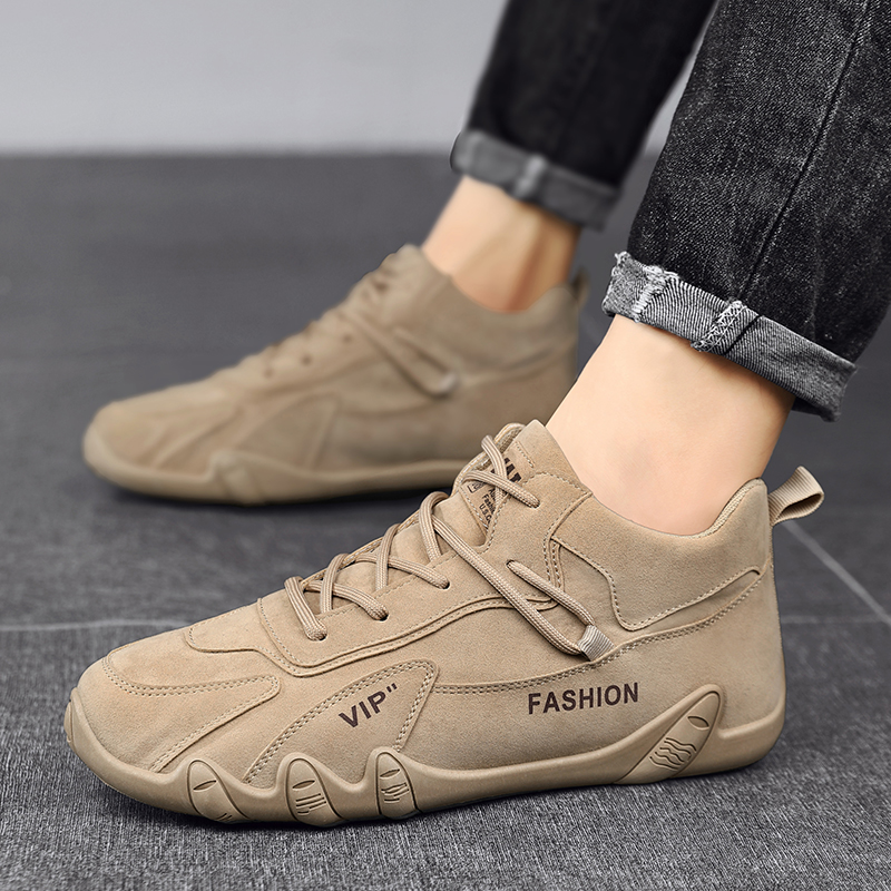 Scarpe da trekking sportive all'aria aperta da uomo quattro stagioni nuove scarpe da lavoro comode antiscivolo moda giovanile scarpe casual alla moda sneakers da uomo
