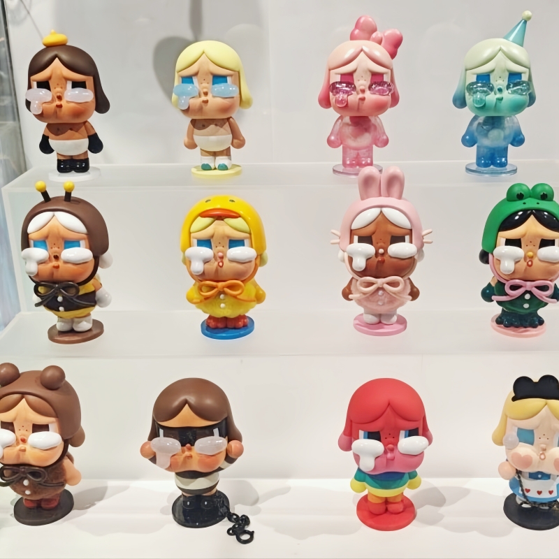 Crybaby Cryabyシリーズフィギュア,ミステリーボックス,ブラインドボックス,手作りフィギュア,トレンディーなファッション,おもちゃのギフト,1個
