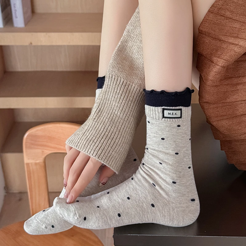 Chaussettes pour femmes nouveaux points mignon froufrous décontracté mode chaussettes longues respirant Style Preppy dames nouveautés chaussettes coton doux confortable