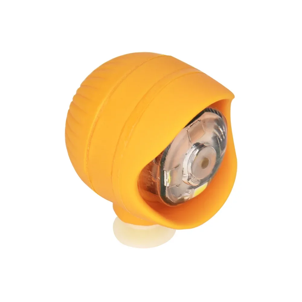2PCS LED 신발 조명 야간 라이드를위한 매력 장식 액세서리 하이킹 개 산책 신발 매력 악어에 대한 미니 헤드 라이트