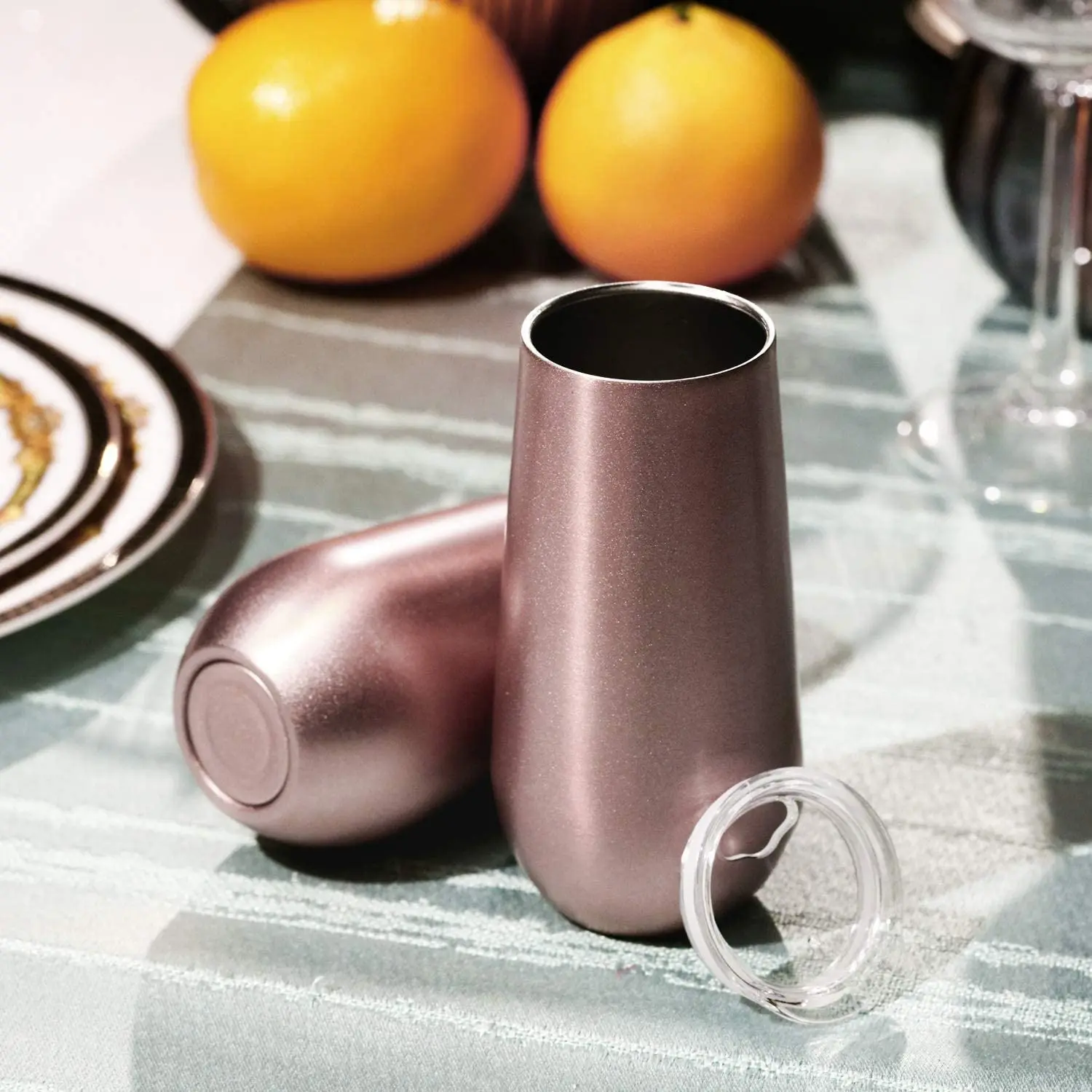 Vaso de vino aislado de acero inoxidable con tapa, taza portátil con forma de huevo, regalo de moda, oro rosa de 6 Oz (paquete de 4)