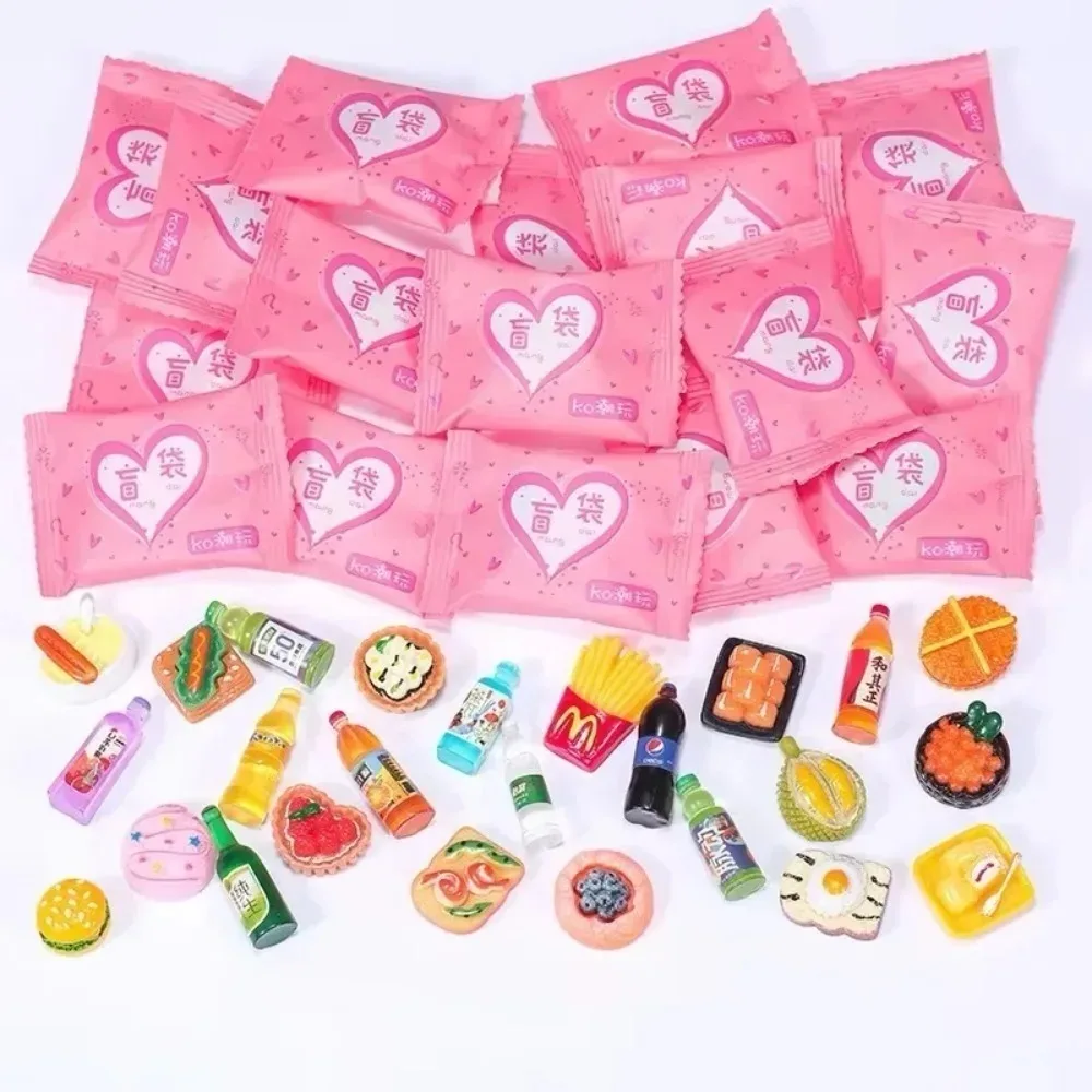 Scatola cieca Mini giocattoli alimentari Stile casuale |   Snack di simulazione, bevande, bottiglie di vino, accessori per modelli in miniatura di gioielli