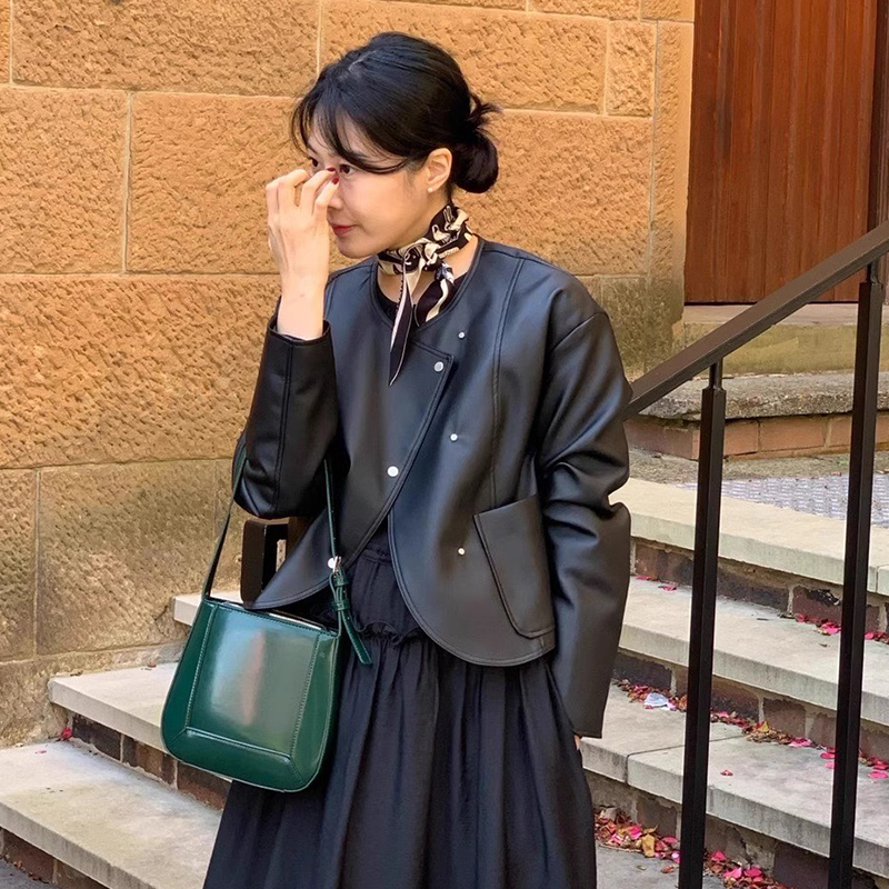 Retro Chic PU Leather Jacket Short Outerwear Women's Loose Long Sleeve Asymmetrical Buckle Design Fall Winter New Sle