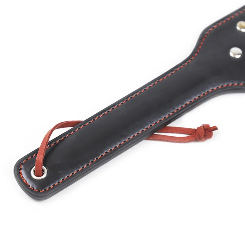 37.5cm Rivet Inlay Leather Paddle Riding Crops Flogger Horsewhips Spikes Spanking Paddle Slapper Riding Spurs