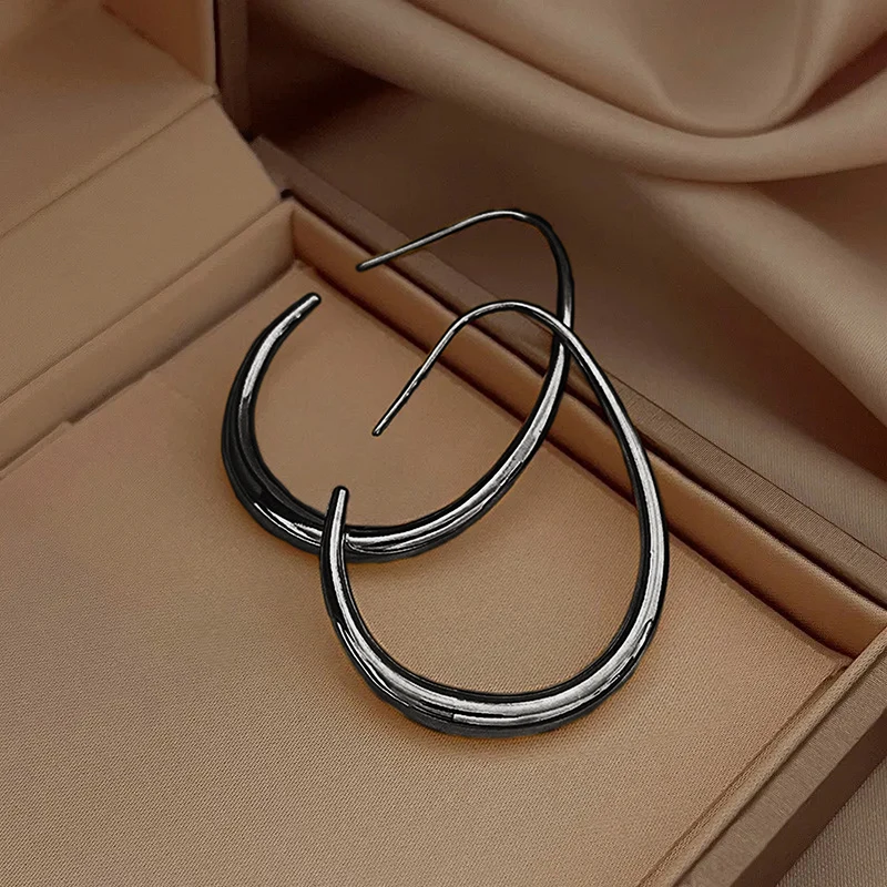 Huitan – grandes boucles d'oreilles créoles en forme de goutte d'eau pour femmes, minimalistes, en métal, usage quotidien, déclaration de tempérament, bijoux, livraison directe