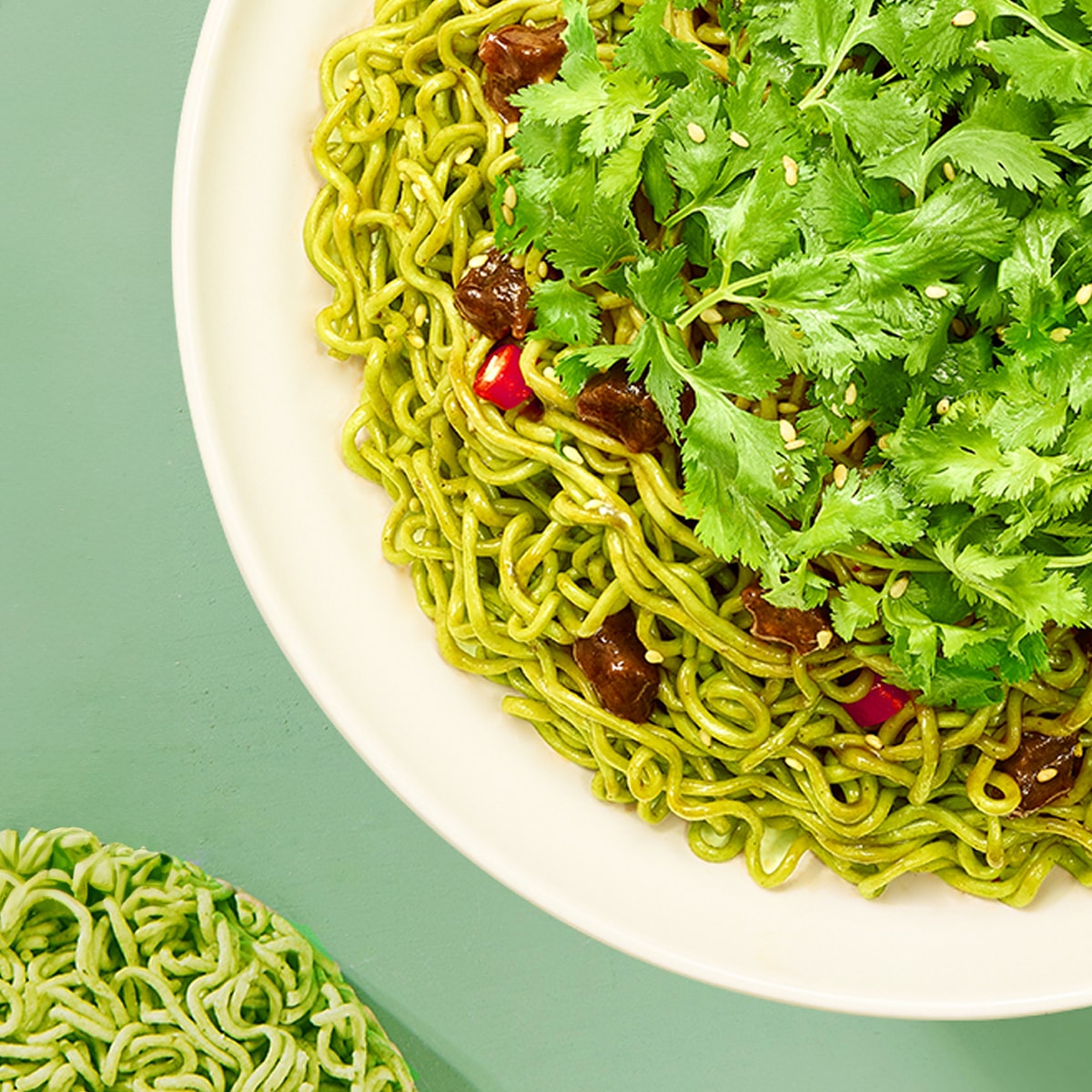 [7Packs] BAIXIANG Coriander Noodles Spicy Beef Flavor 3.77 oz*7Packs