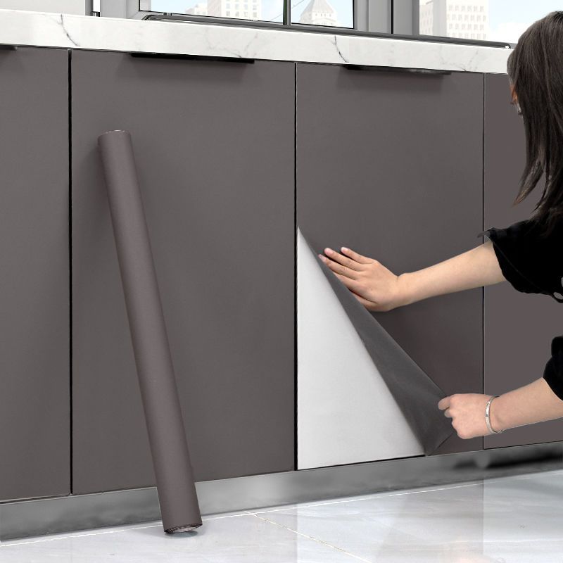 Armários de cozinha à prova de óleo impermeável pvc auto-adesivo papel de parede engrossado porta de mesa móveis adesivos de parede