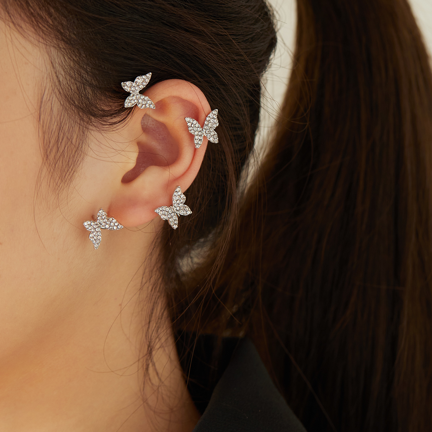 เกาหลีสไตล์ผีเสื้อหูคลิปโดยไม่ต้องเจาะสําหรับผู้หญิงประกายZircon Ear Cuffคลิปต่างหูเครื่องประดับงานแต่งงานของขวัญ