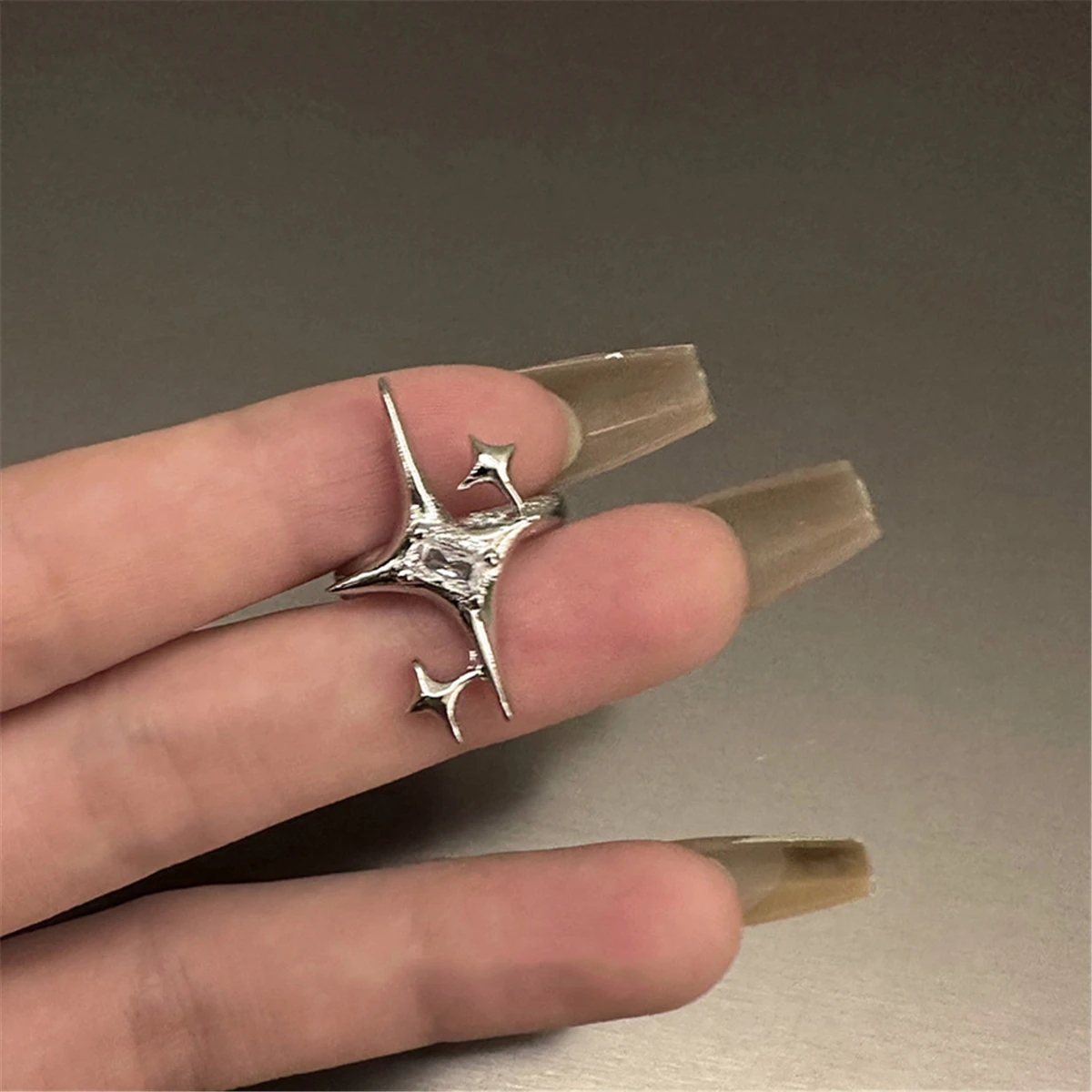 Simpatico anello aperto con stella Y2k per donna Anelli regolabili color argento vintage creativo Regalo di gioielli per coppia