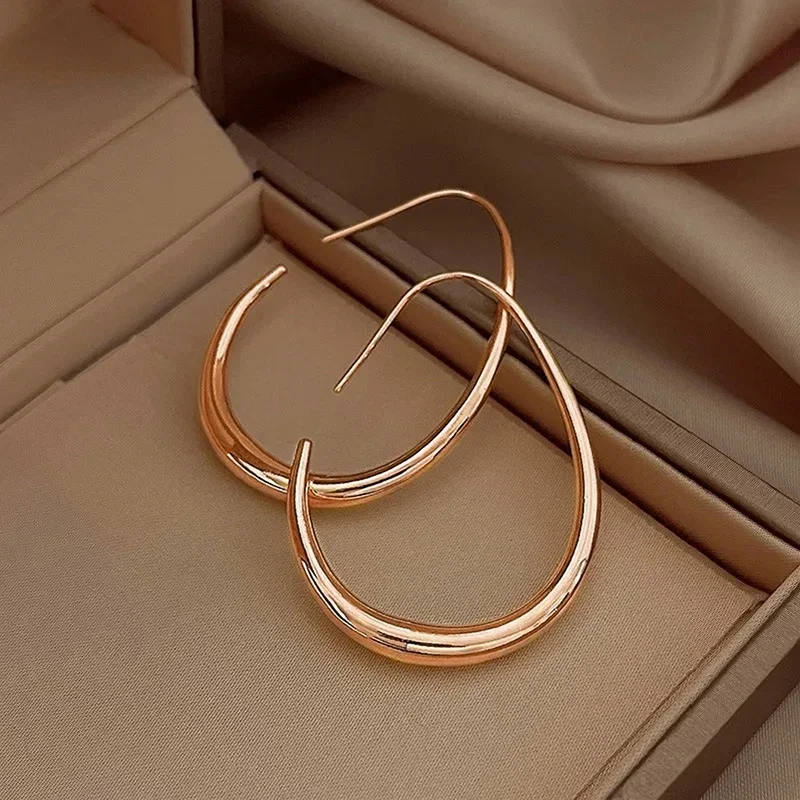 Huitan – grandes boucles d'oreilles créoles en forme de goutte d'eau pour femmes, minimalistes, en métal, usage quotidien, déclaration de tempérament, bijoux, livraison directe