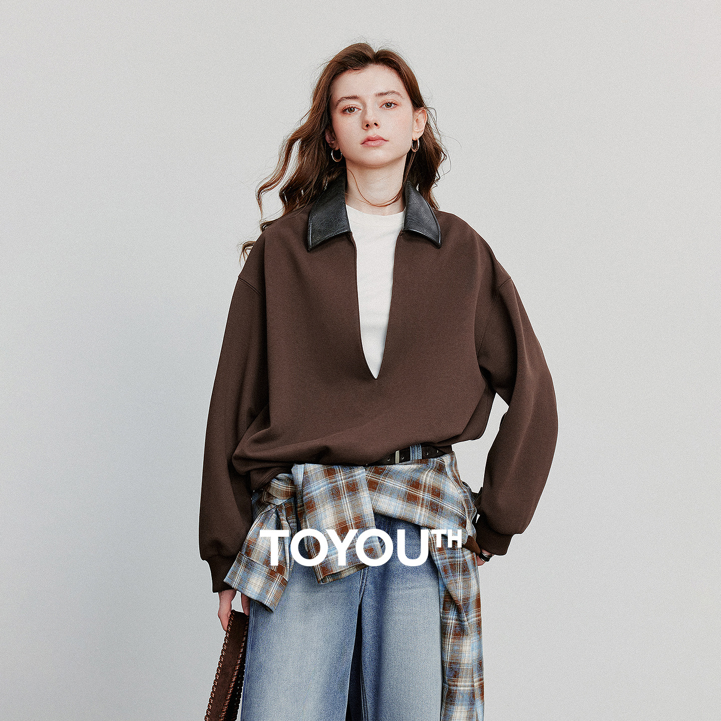 TOYOUTH женские толстовки с капюшоном, осень 2021, новый стиль Lulicore, хлопковый пуловер с глубоким v-образным вырезом и лацканами, топы