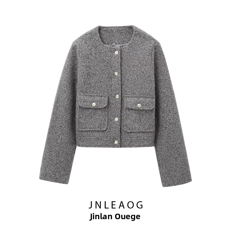 Jaqueta Curta Fena JNLEAOG Design em Lã com Pérolas Sensação Novo Estilo 30289 Ajuste Padrão Manga Longa Gola Redonda c...