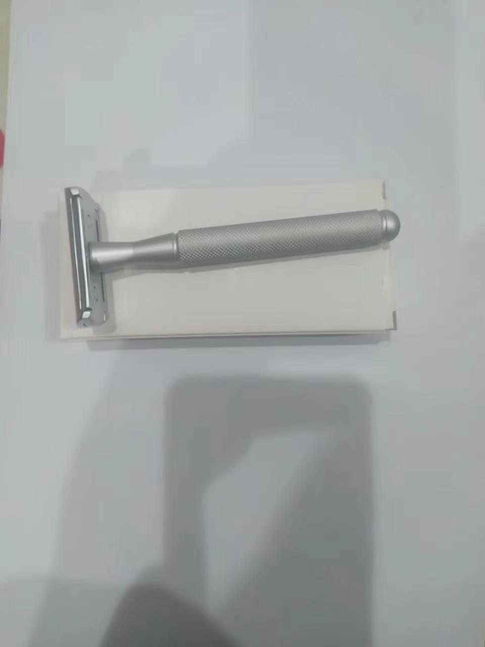 Old Style Shaver, Manual Shaver, Retro Beard Blade, Stainless Steel Double-sided Blade, Shaving Razor oneblade