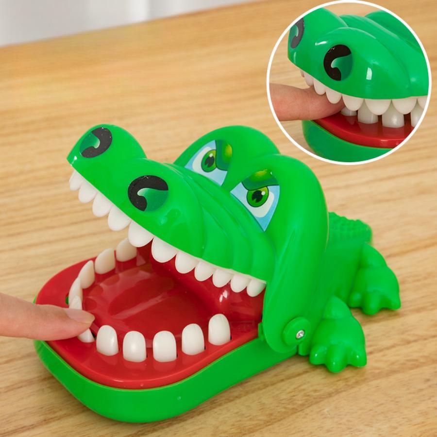 Crocodile Teeth Toys Game for Kids Crocodile Biting Finger Dentist Games Funny Toys for Children Adult Stress Relief Prank Toys