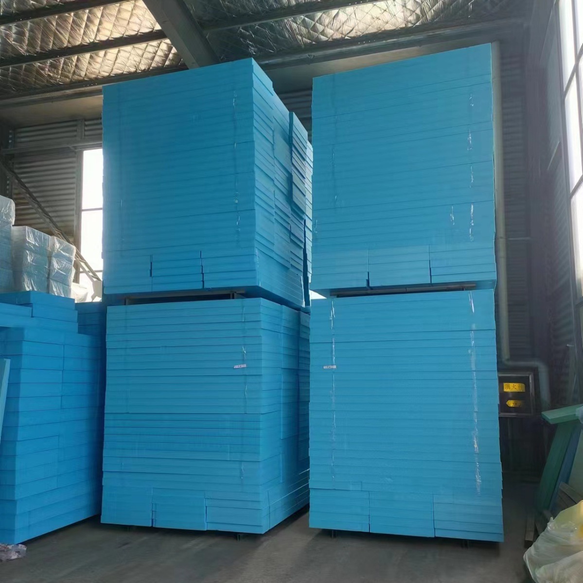 Waterproof Extruded Polystyrene XPS Foam Insulation Board exterior cladding