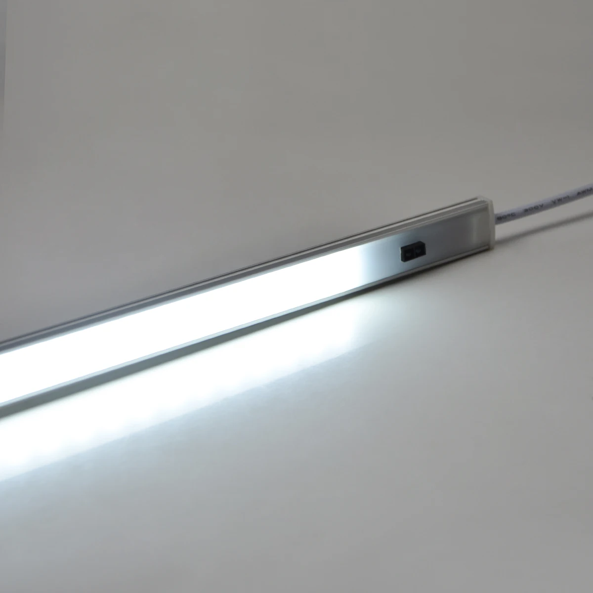 ภายใต้ตู้ Sensor Light เฟอร์นิเจอร์ไฟ LED ตารางห้องครัวมือกวาด Motion โคมไฟ Concatenation บาร์ lampara cozinha