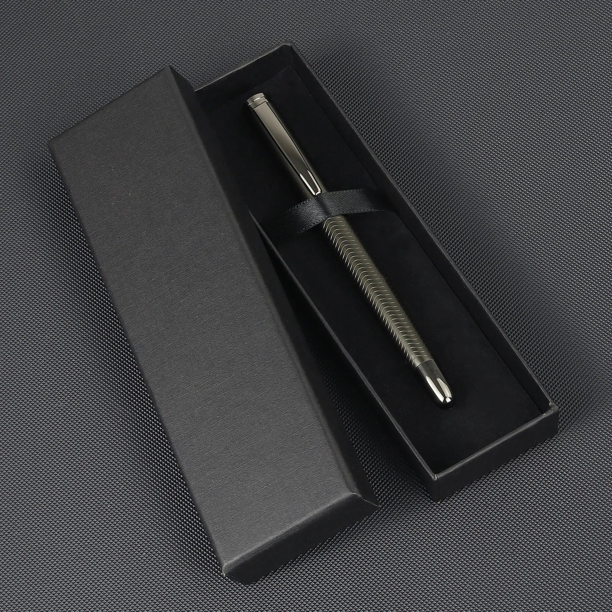 1 Set, Stahlstift im Business-Stil im Maßstab-Design, Waffenfarbe – perfekt zum Verschenken, Füllfederhalter – Eleganz für Herren hervorgehoben, Luxus