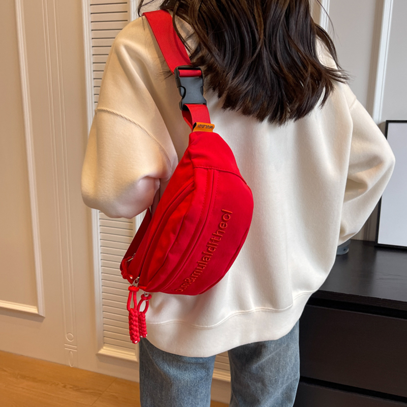 TiptoeGirls' Letter Embroidery Chest Bag Pacote de esportes Messenger Bag de tecido de nylon Bolsa de ombro retro estilo universitário Moda