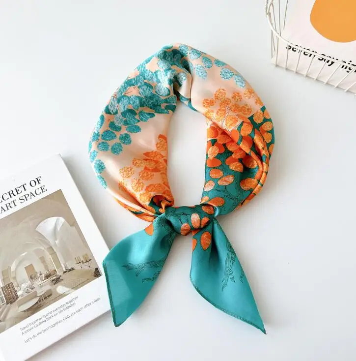 Bufanda cuadrada con estampado Retro de 70x70cm, bufandas profesionales versátiles de moda coreana de alta calidad, regalo de fiesta