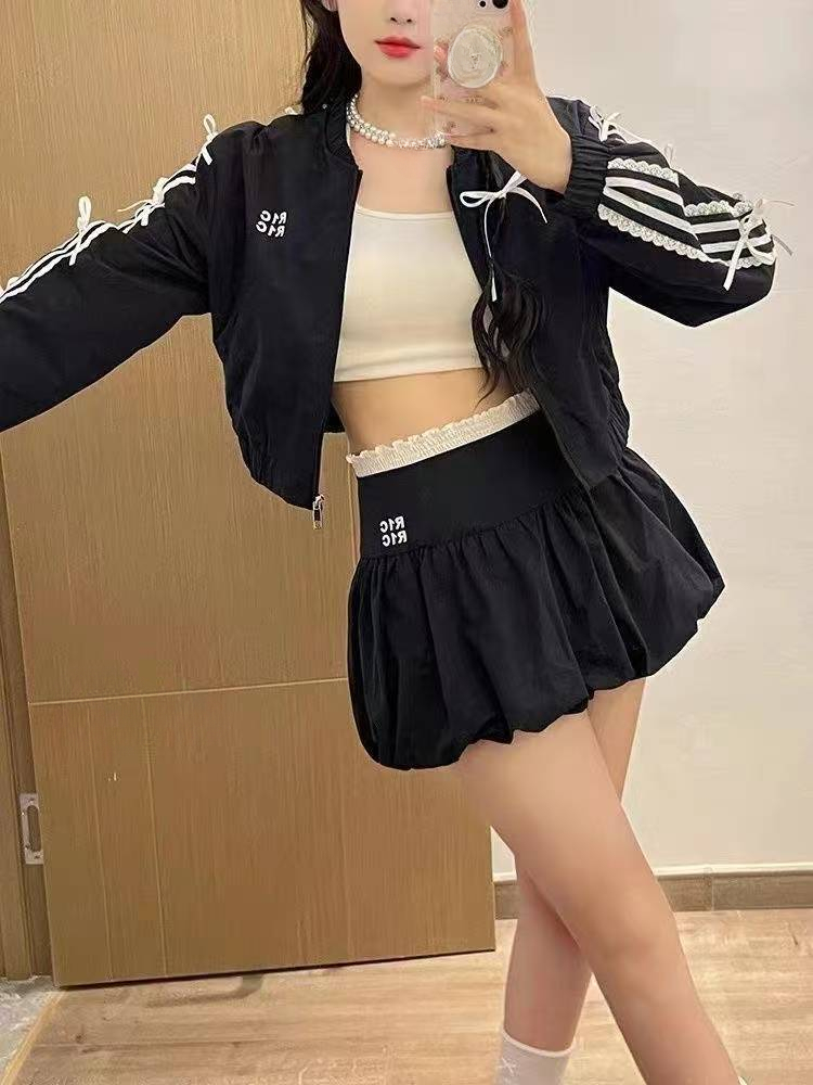 女性新 2000 年代の美学エレガントなツーピーススカートセット女性のセクシーなスポーツウェアコート + ミニスカートスーツ女性のハイストリートシックなセット