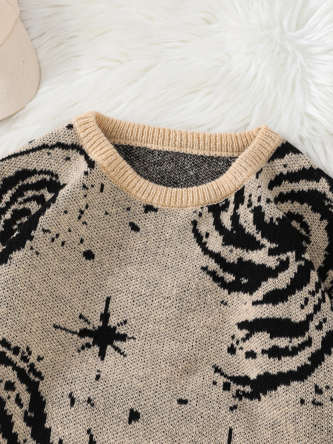 Neuer beliebter Street Ripped Abstract Starry Sky Pattern Pullover Zerrissener Pullover Lässiger Rundhals-Strickpullover für Herren