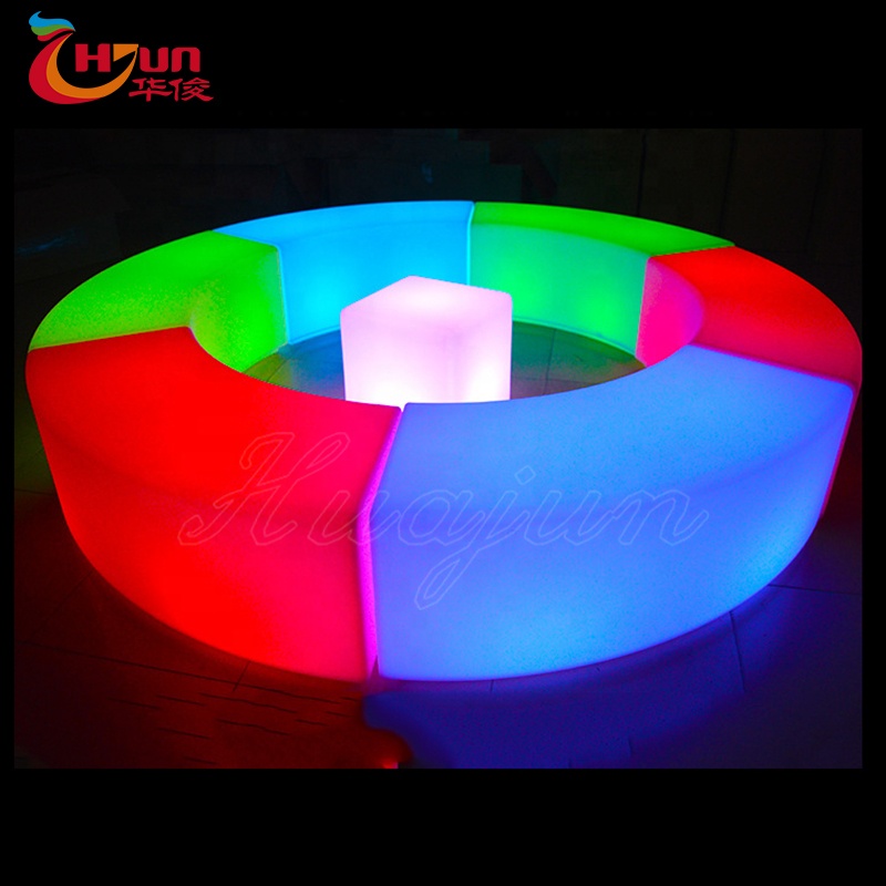 Beliebte Hocker LED leuchtende Stuhl Bar gebogen Sofa Anzug wasserdichte Pe Kunststoff Möbel (ein Set müssen 6 Schnitt teile bestellen)