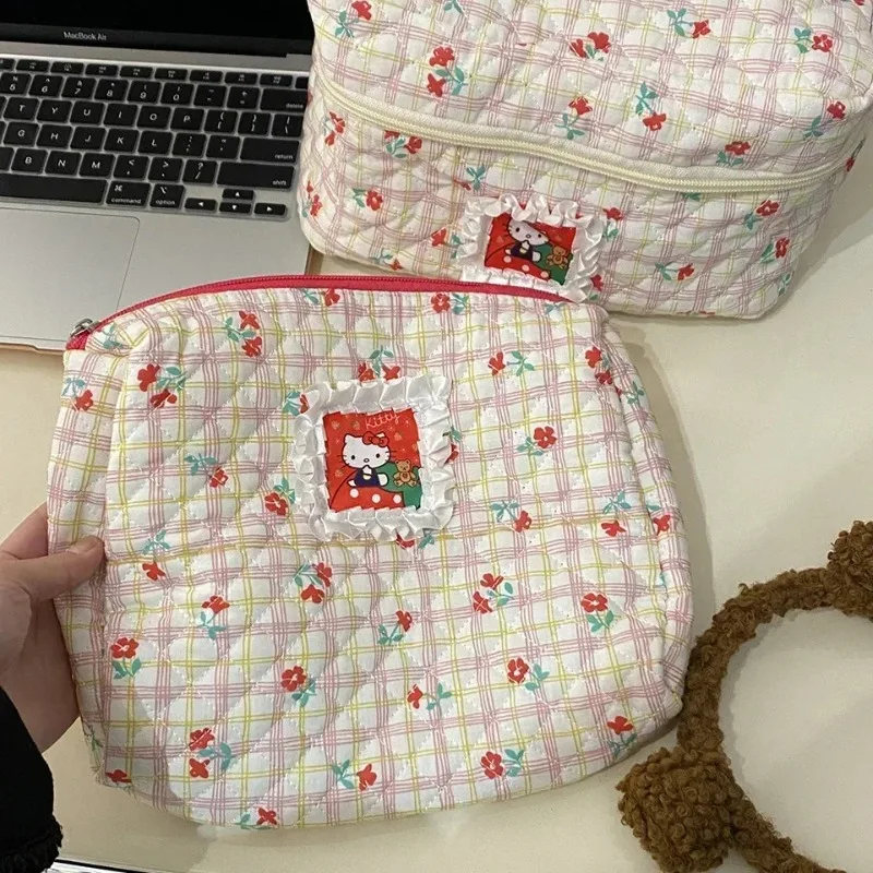 MINISO ファッション女性かわいい大容量猫プリント化粧バッグレディース Instagram 旅行ポータブルトイレバッグ学生ペンケース
