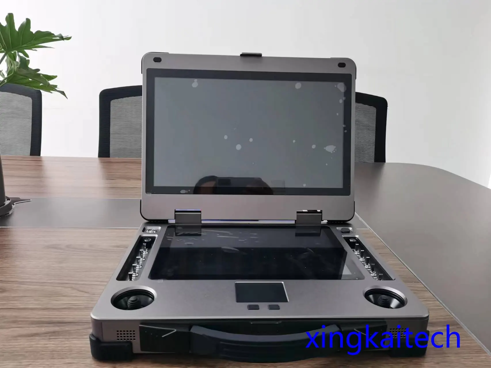 Unmanned Vehicle Monitoring Station Factory Uav Ground Station Dule Screen High Brightness Display Drone Uav Ground Controller