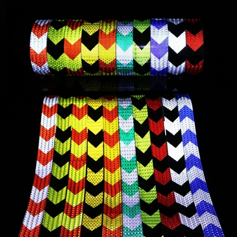 ลูกศร 5 ซม.x 3 M สะท้อนแสงสติกเกอร์จักรยาน Self-Adhesive Reflectors กันน้ําเทปแถบสําหรับรถยนต์หมวกกันน็อคจักรยานรถจักรยานยนต์