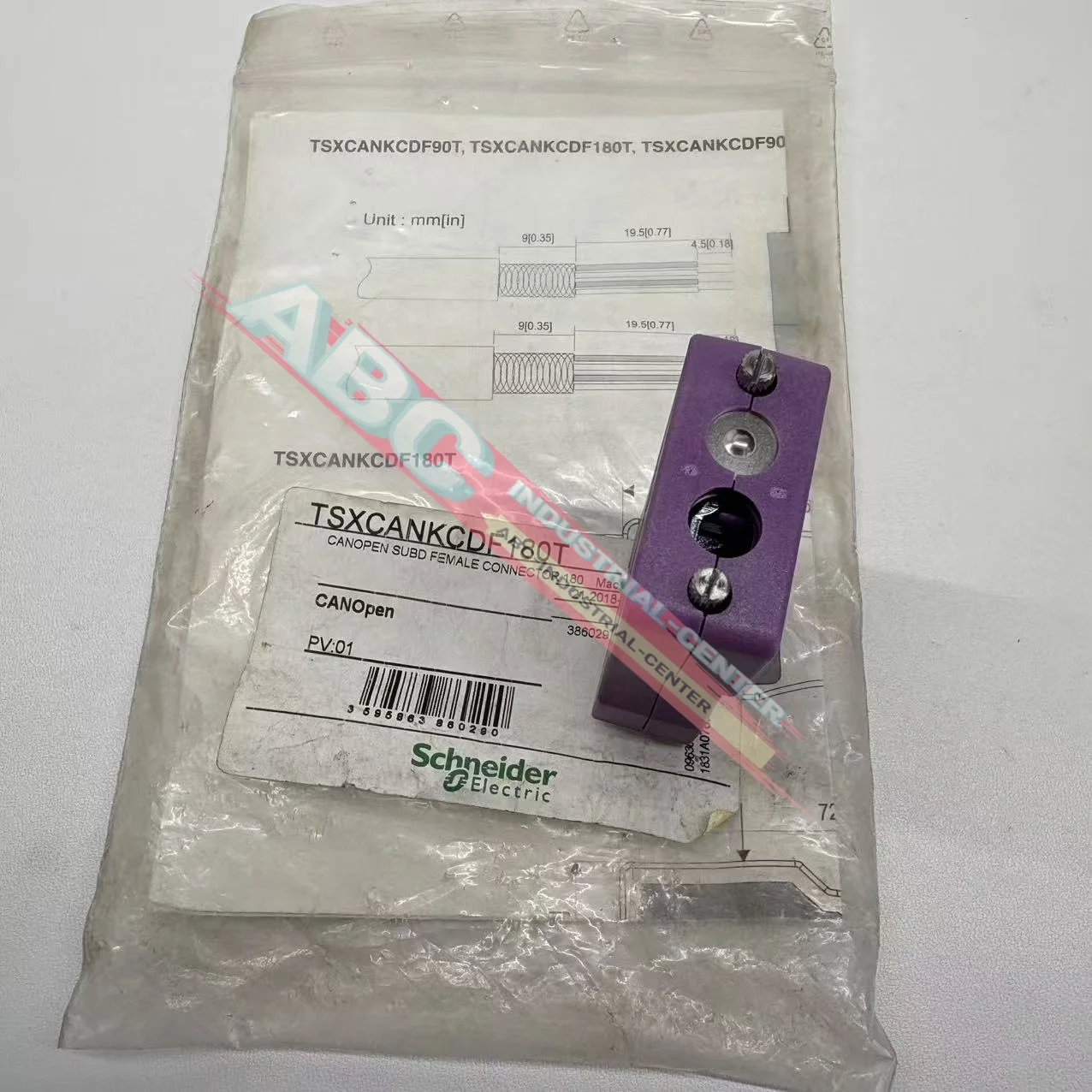 TSXCANKCDF180T 100% новый модуль ПЛК