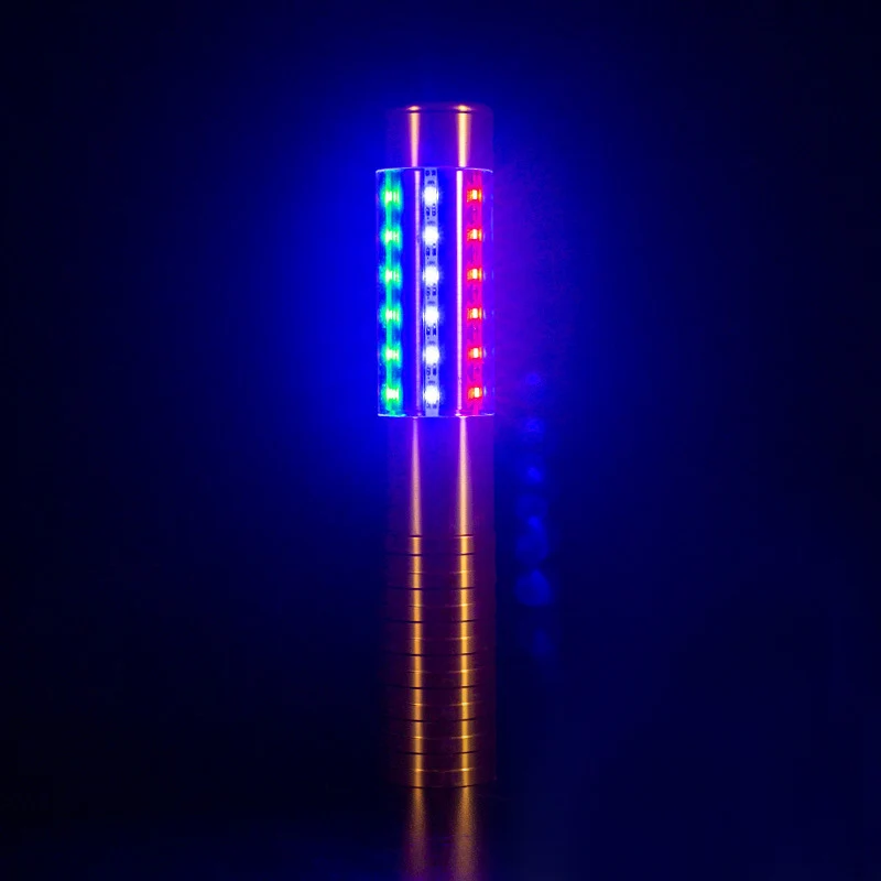 แท่งไฟมงกุฎแชมเปญสีเงินทองแบบชาร์จไฟได้ไฟ LED ประดับบนขวดแบบแท่งโลหะสำหรับตกแต่งงานเลี้ยงฉลอง