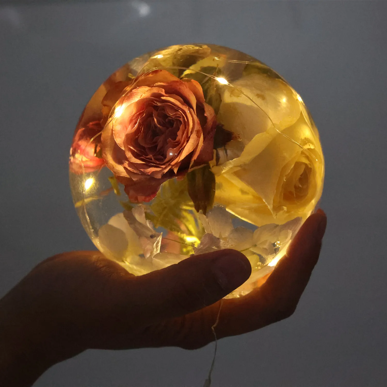 DIY One ชิ้นทรงกลมคริสตัลอีพ็อกซี่แม่พิมพ์เรซินแห้งดอกไม้ทรงกลมกระจกซิลิโคนแม่พิมพ์