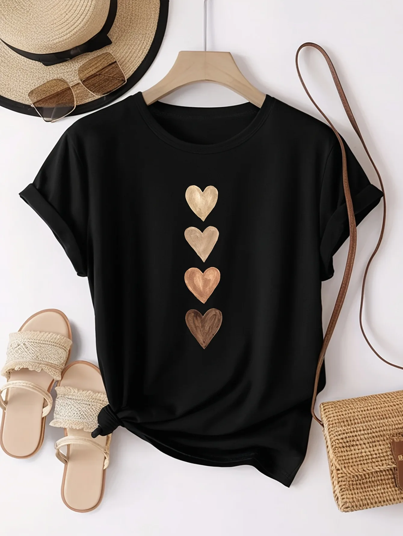 Lässiges Kurzarm-T-Shirt für Damen mit vier Herz-Grafikdruck – Schwarz und golden, mittlerer Stretch-Rundhalsausschnitt