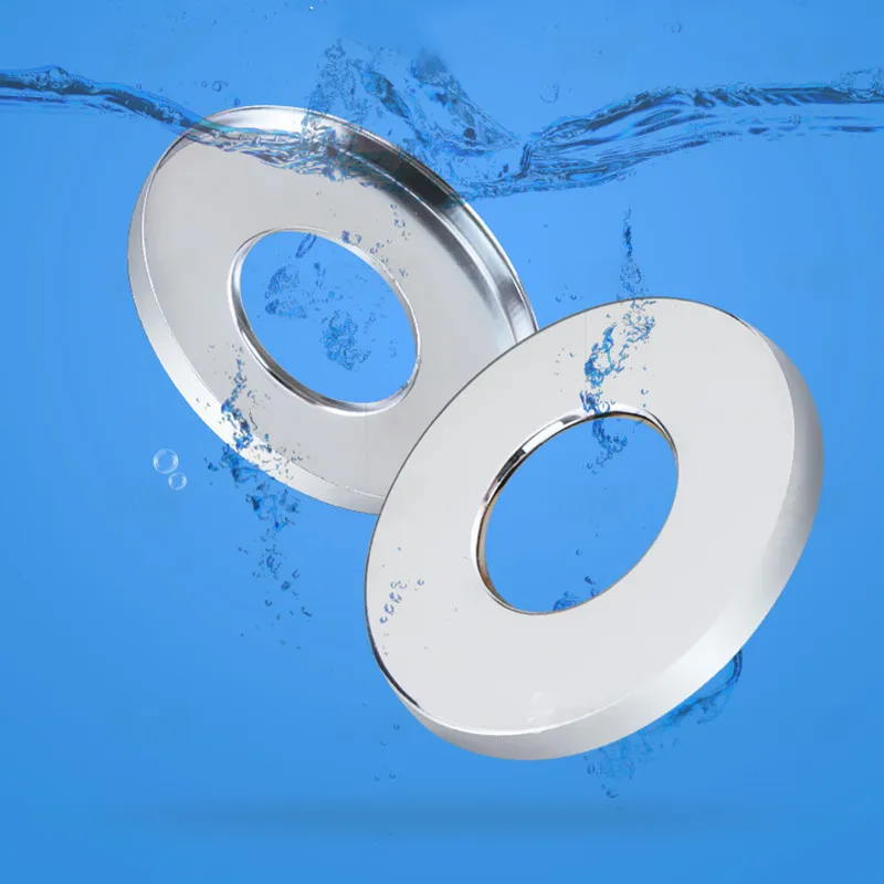 Self-กาวก๊อกน้ําฝักบัวตกแต่ง Chrome FINISH ท่อน้ําสแตนเลสผนังครอบคลุมอุปกรณ์ห้องน้ํา