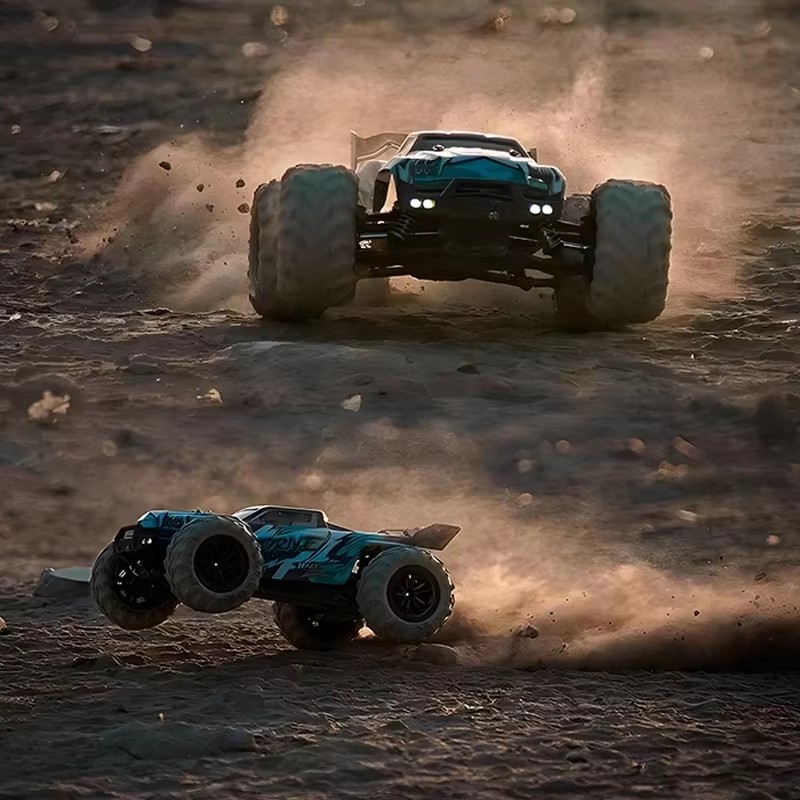 1:16 4wd rc carro 70 km/h ou 50 km/h com led carros de controle remoto alta velocidade deriva monstro 4x4 caminhão para crianças vs wltoys 144001   Brinquedos