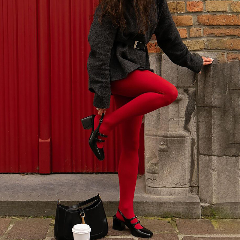 Kave 女性プラスサイズタイツ 80D ブルゴーニュソフトソリッドカラー半不透明足タイツハイウエストレディースタイツ 2025 春秋