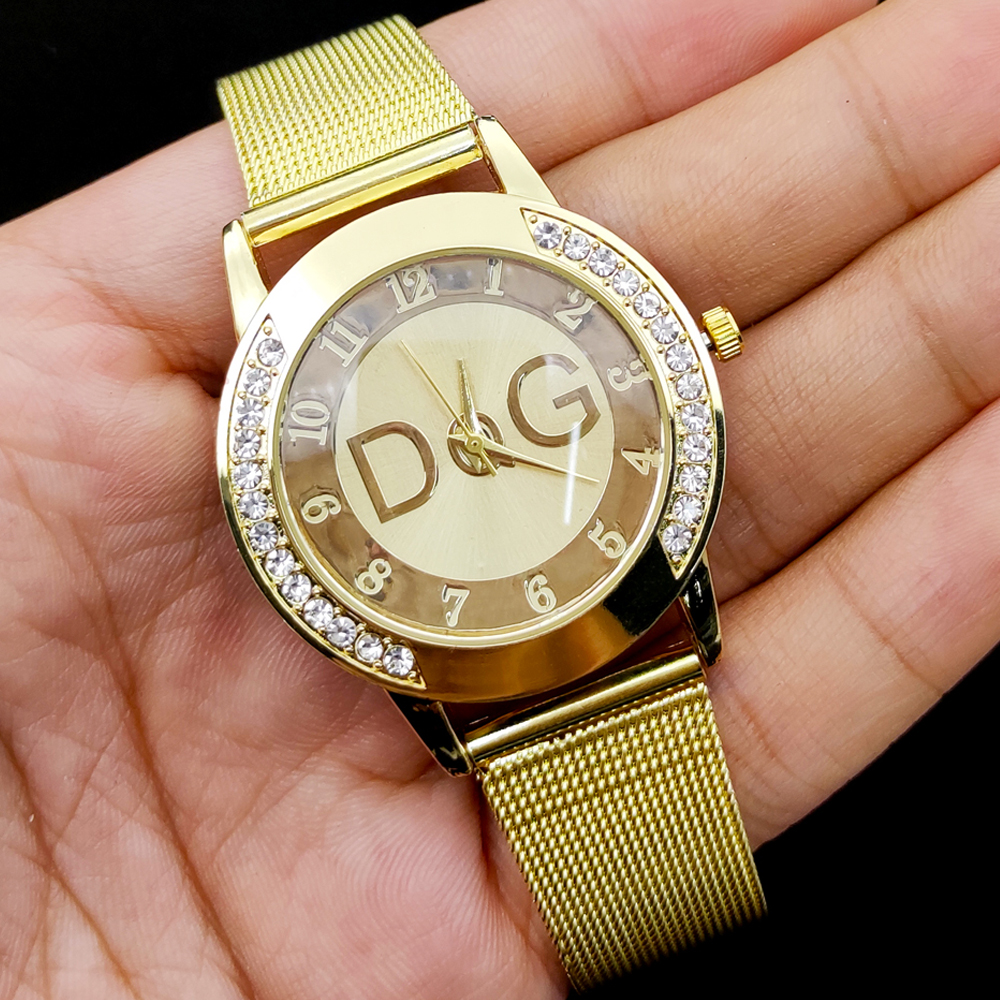 2024 ขายร้อนยุโรปแฟชั่นนาฬิกาผู้หญิงแบรนด์หรู DQG ควอตซ์นาฬิกา Reloj Mujer Casual สแตนเลสสุภาพสตรีนาฬิกา