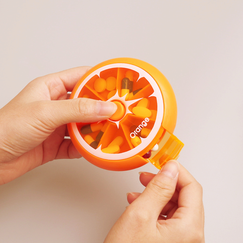 Mini ใหม่ขนาดเล็กแบบพกพาวิตามินกล่องคอนเทนเนอร์จัดเก็บแท็บเล็ต 7 วัน 7 กริดยาน้ํามันปลา