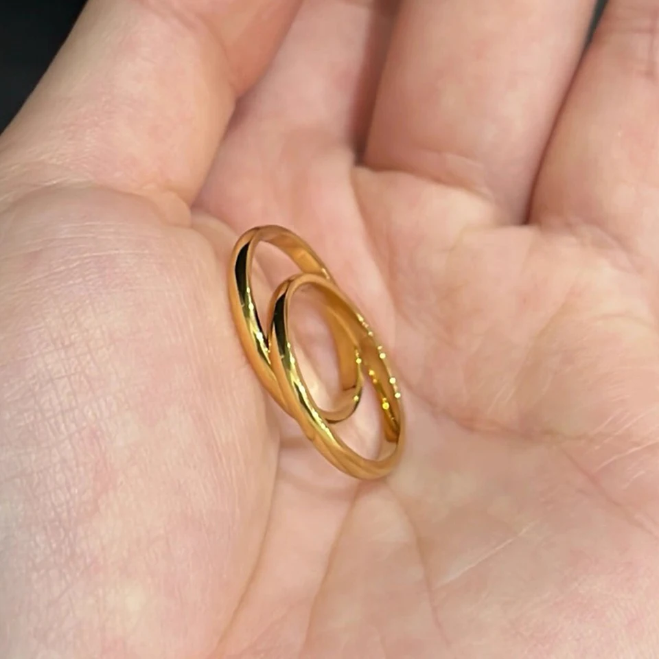 ZAKOL Anello in acciaio inossidabile da 2 mm di larghezza per donne e ragazze Anello di coda in stile minimalista squisito per usato in tutte le stagioni