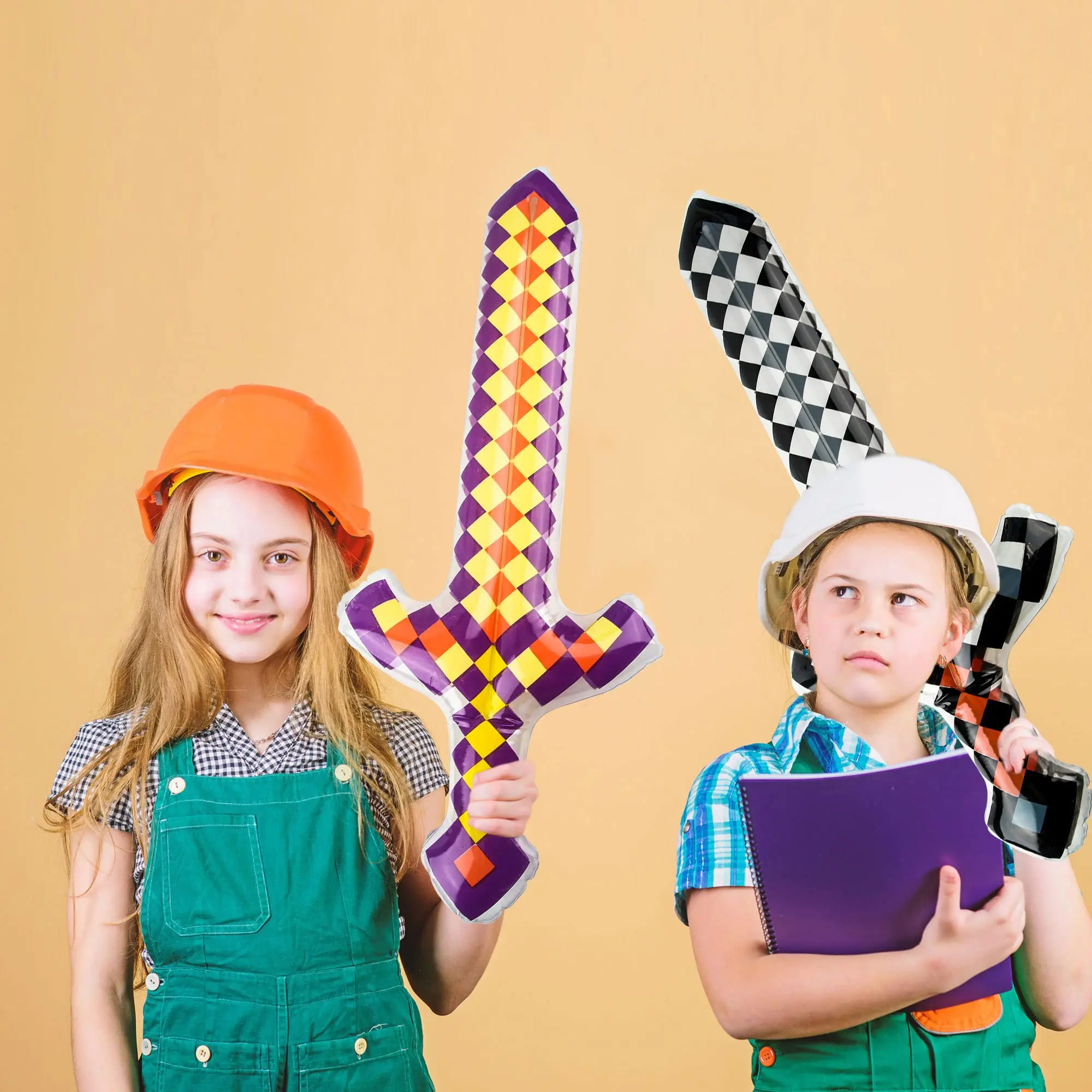 Espadas inflables para manualidades de píxeles, espadas inflables, armas inflables, favores de fiesta de píxeles para niños, Carnaval de Halloween, 4 colores