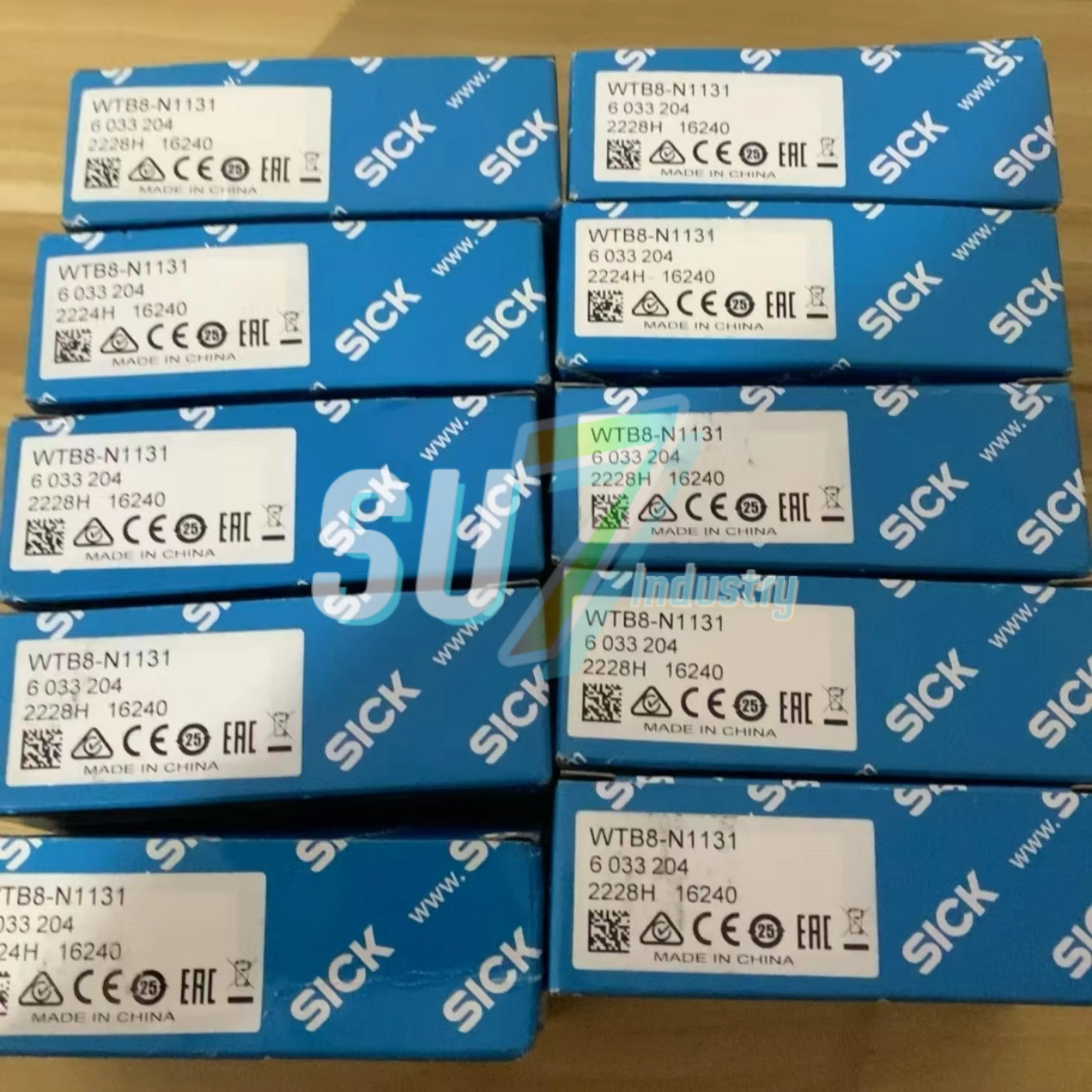 SENSOR PLC NPN FONDO DE CABO SUPPRESS WTB8-N1131 Novo no armazém