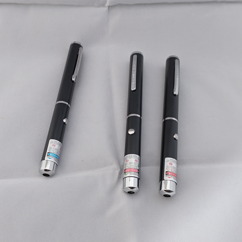 Красный, зеленый, фиолетовый мини-брелок 2 в 1 кота, лазерная указка, ручка, светодиодный тренировочный фонарь, игрушка-фонарик для домашних животных, кошек