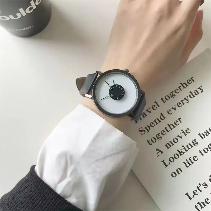 Tanie, modne i personalizowane zegarki na rękę z kreatywnymi tarczami z arabskimi cyframi dla studentów, mężczyzn i kobiet.