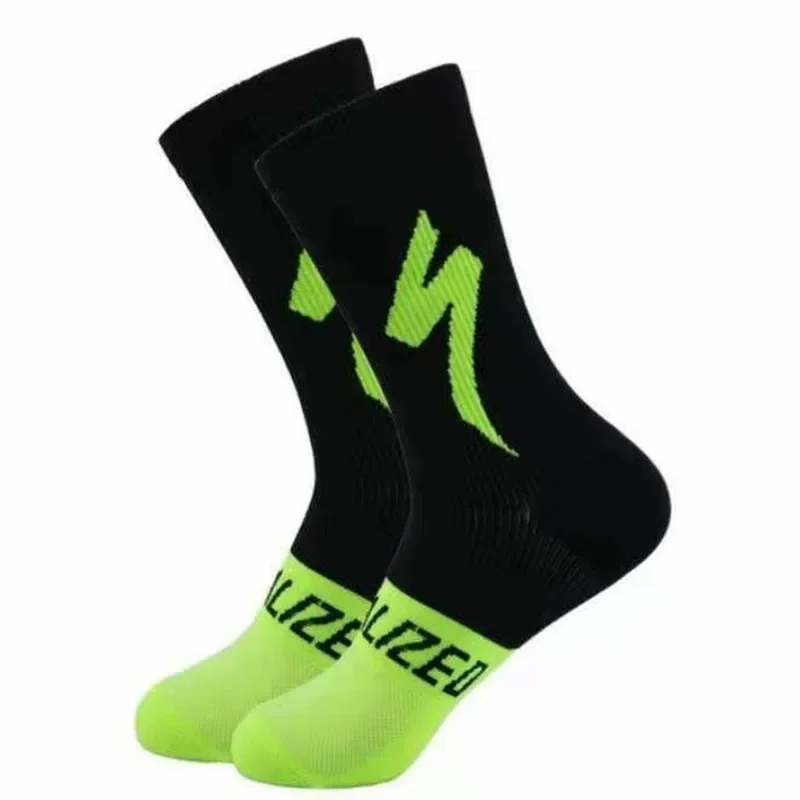 1/5/6 pares de calcetines de ciclismo Unisex, calcetines deportivos transpirables suaves y cómodos con franjas de diferente color a la moda que absorben el sudor