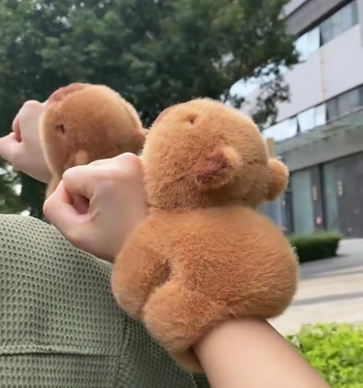 Urocza kapibara zwierząt Slap Snap Wrap bransoletka na nadgarstek pluszowe wypchane zwierzę Kawaii kapibara pierścień na rękę opaska na nadgarstek Kid śmieszne zabawki