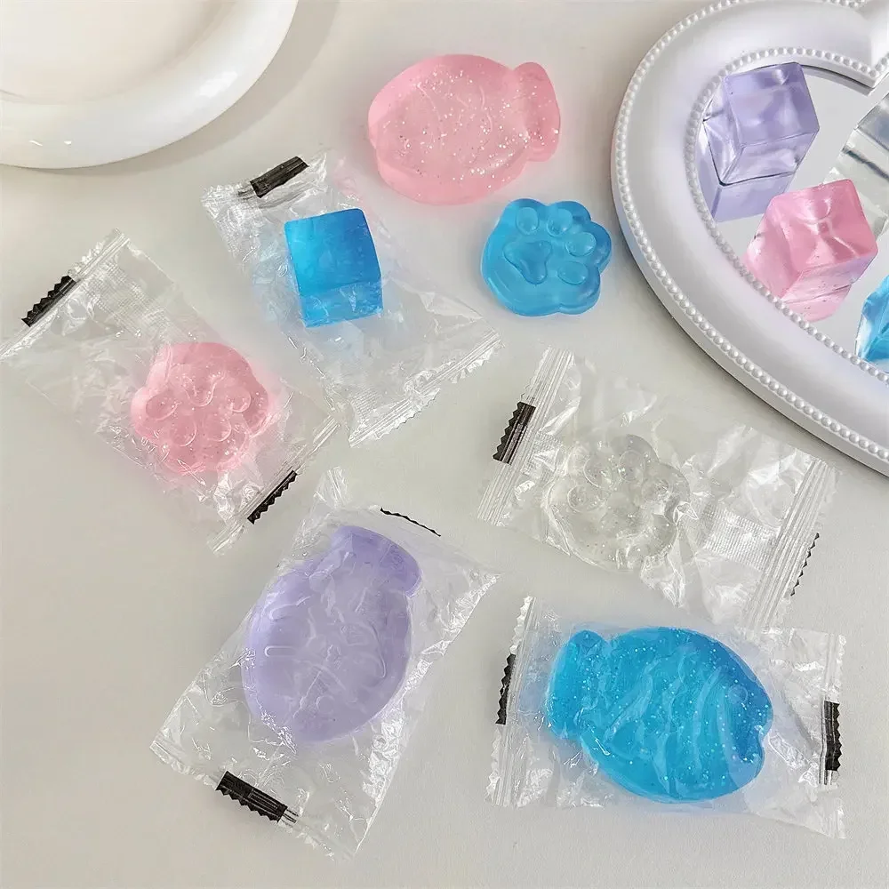 Kawaii Mochi Squishy ของเล่น Mini Cat Paw ปลาน้ําแข็งบล็อกความเครียดของเล่นสําหรับเด็ก Antistress Ball Cube บีบความเครียด Reliever ของเล่น
