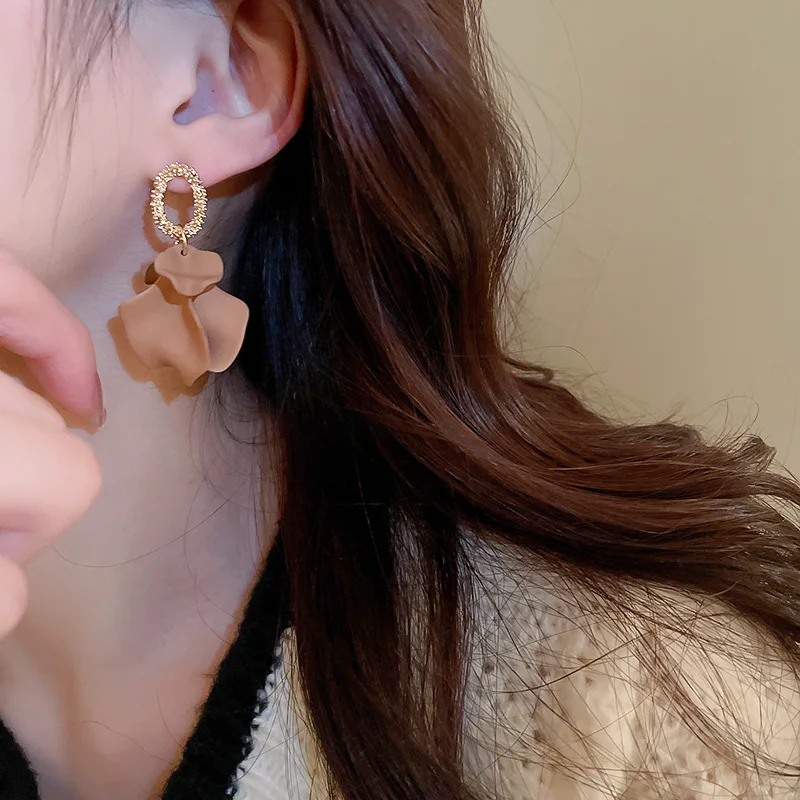 Anting Kelopak Berwarna Jarum Perak Anting Atmosfer Retro Seni Anting Mode Canggih