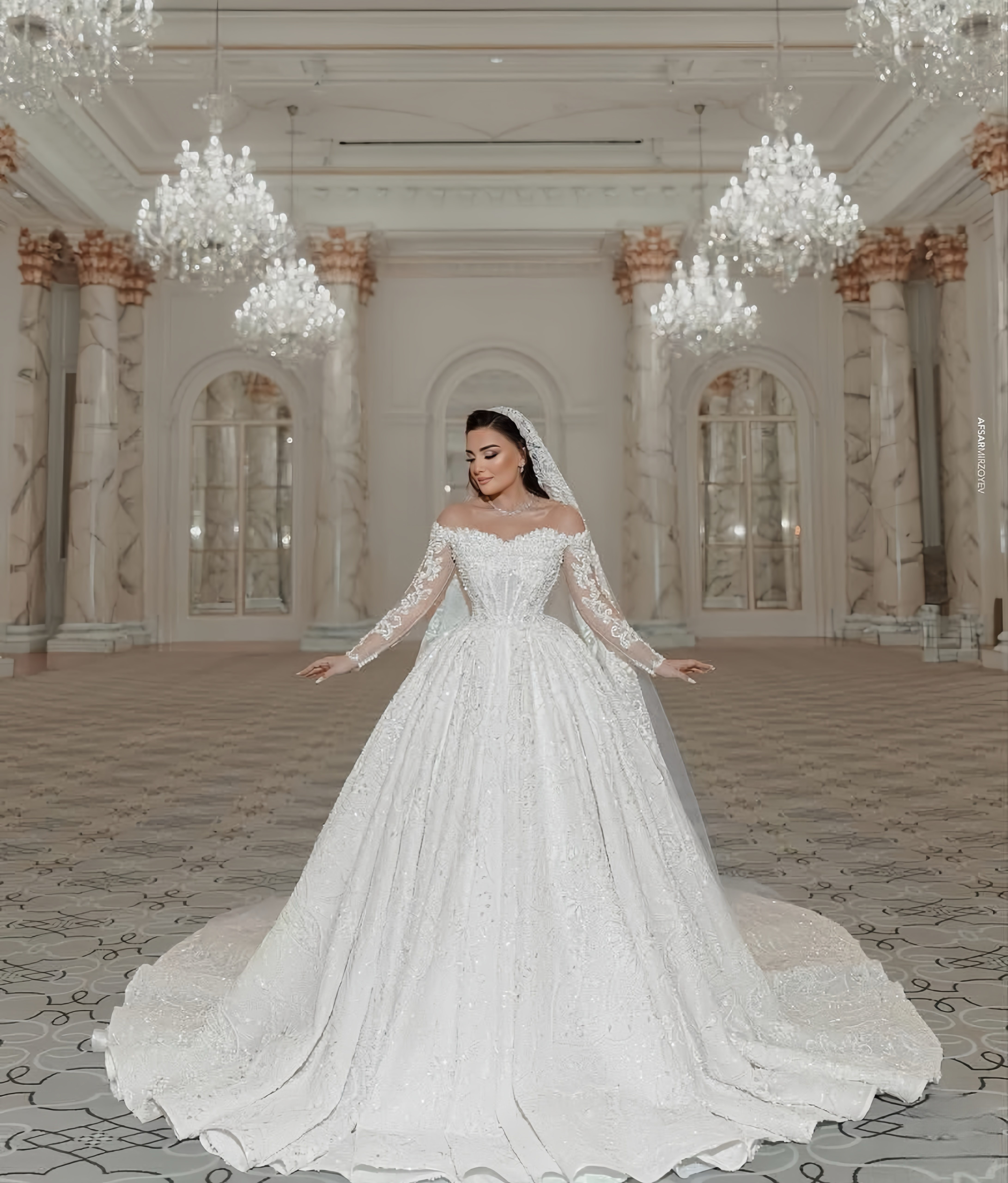 Robe de mariée luxueuse personnalisée en Organza avec perles brodées, robe de bal princesse à col rond, 2025